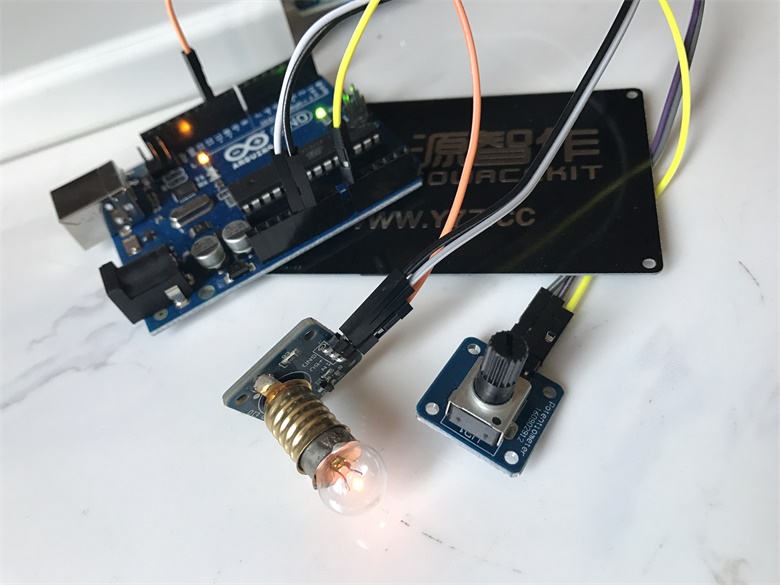 arduino PWM电位器调光 白炽灯也可以替换成LED调光